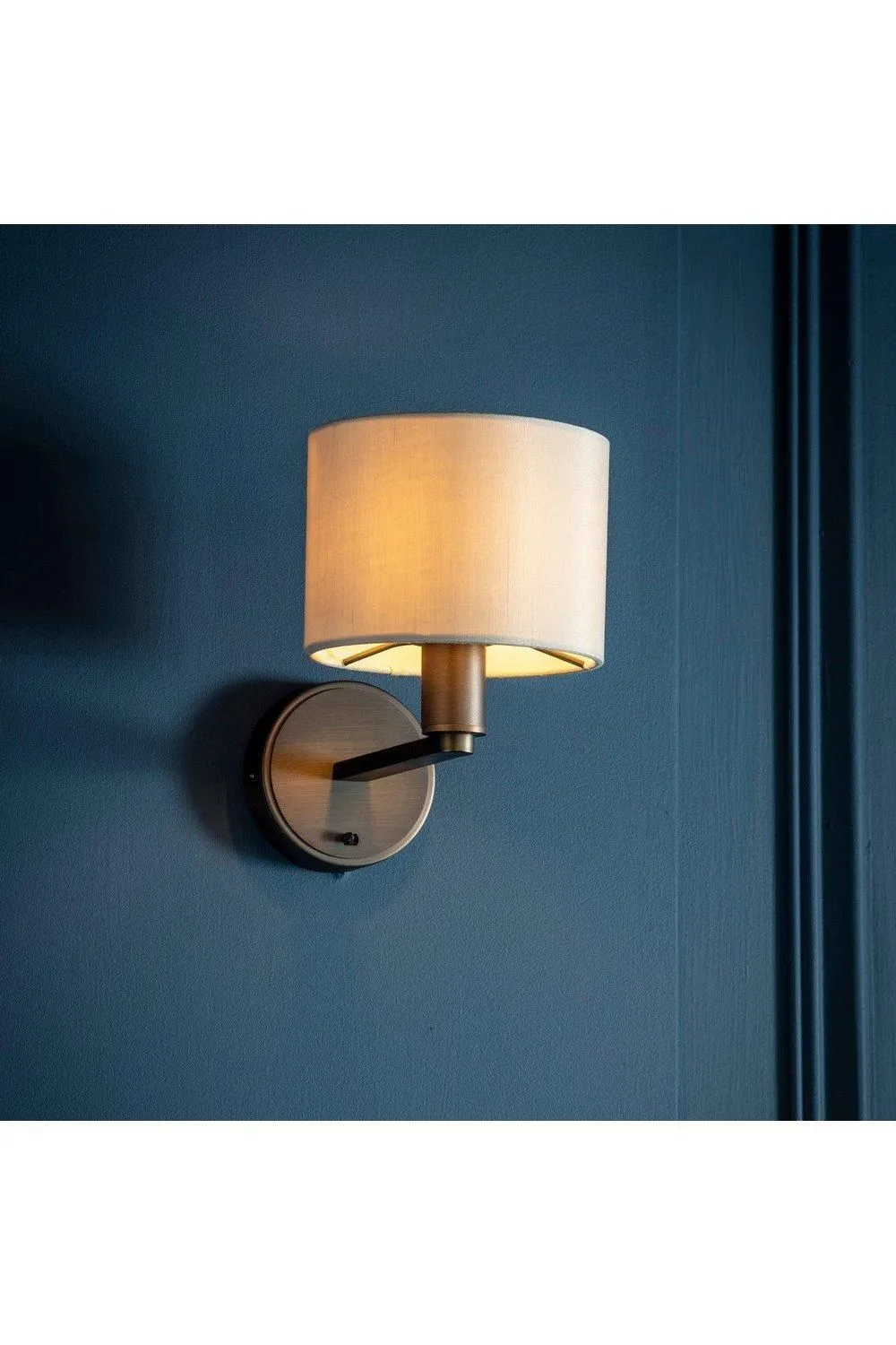 Netlighting Daley Wall Lamp Antique Bronze Plate Marble Fabric Round Shade With Usb Socket in Brown 2