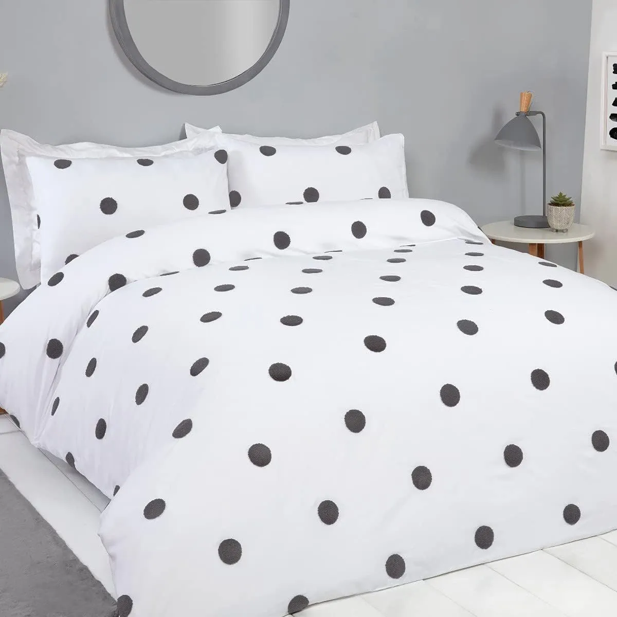 Smart Living Luxury Hotel Quality Tufted Circles Duvet Cover with Pillowcases in White