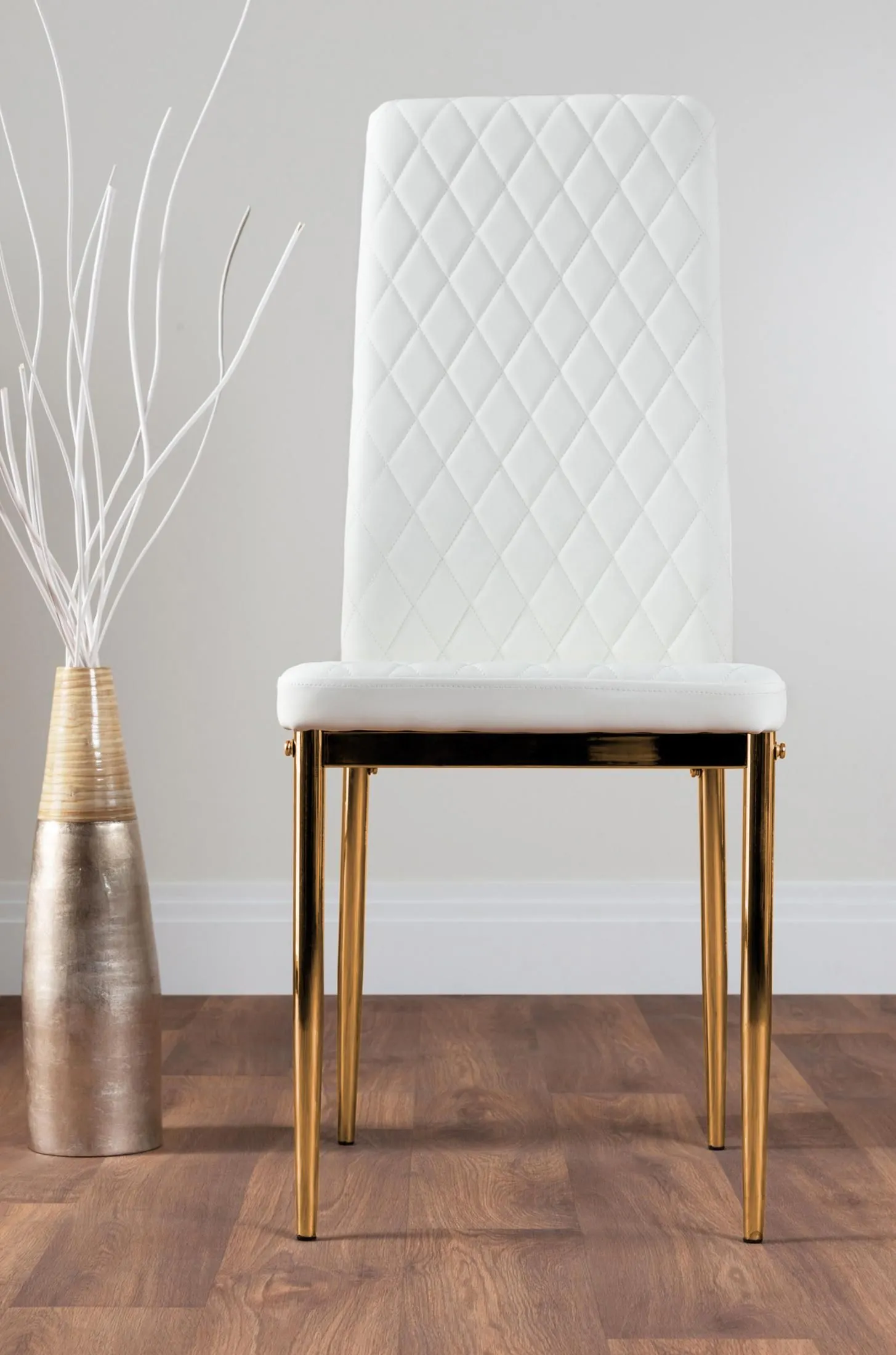 FurnitureboxUK Novara 100cm Round Tempered Glass Dining Table with Gold Legs & 4 Milan Faux Leather Chairs in White 6