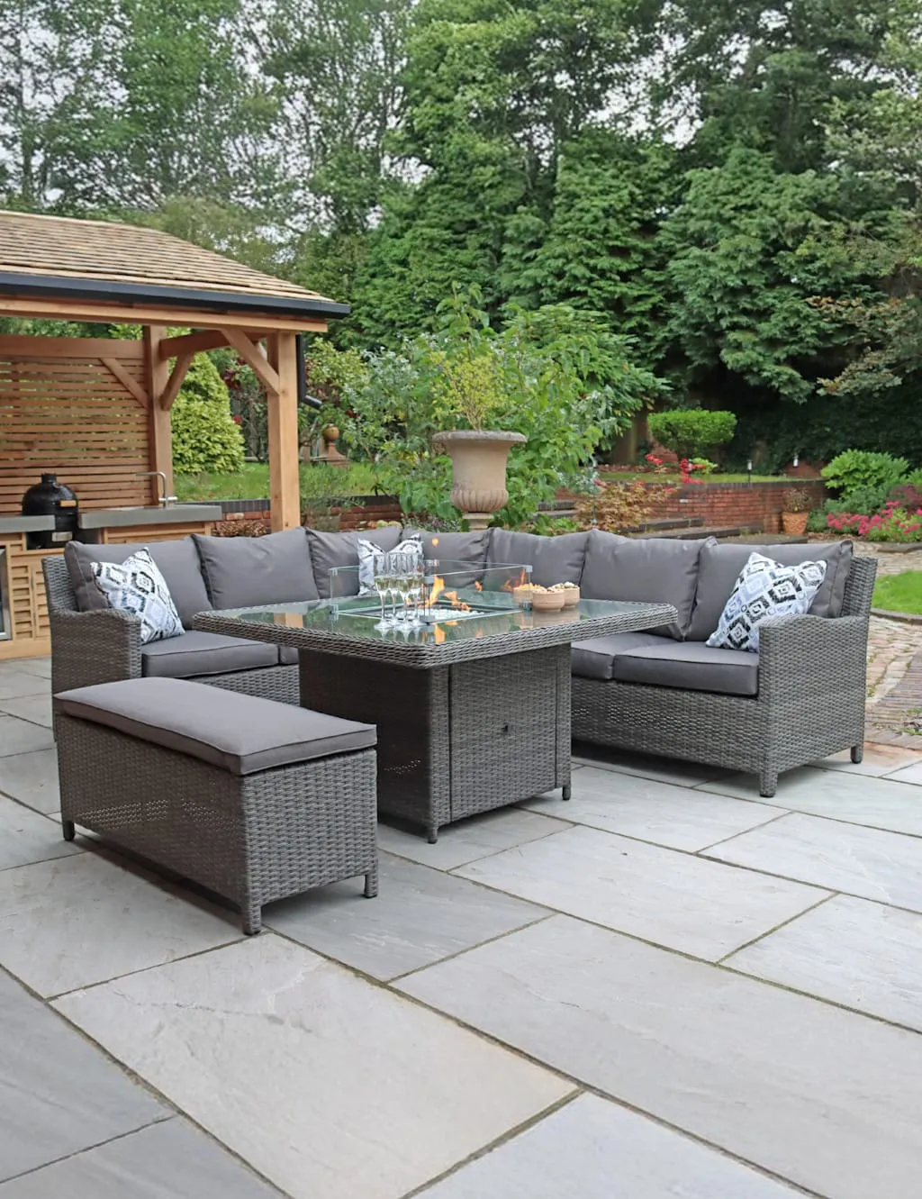 Royalcraft Paris Deluxe Firepit Dining Set Grey