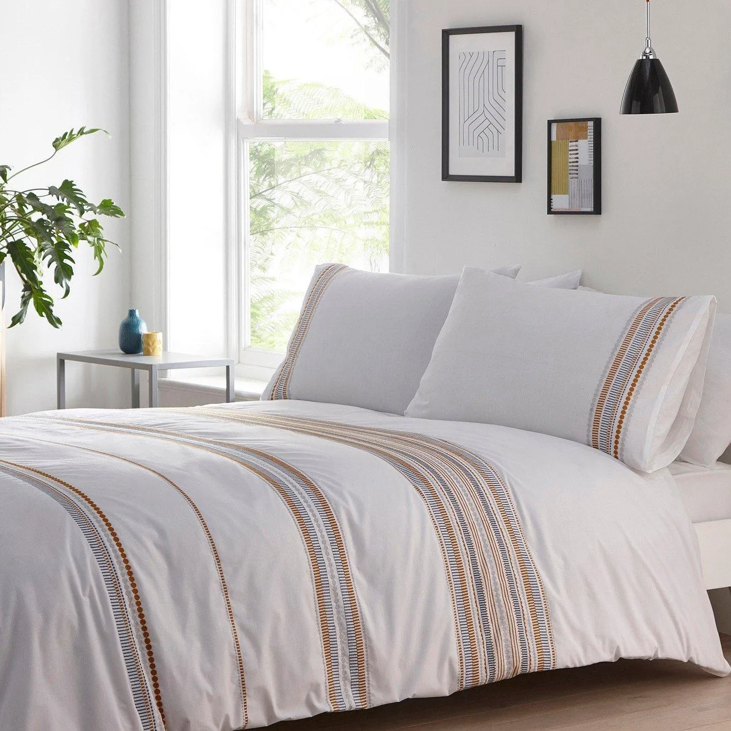 Helene Embroidered Double Duvet Set
