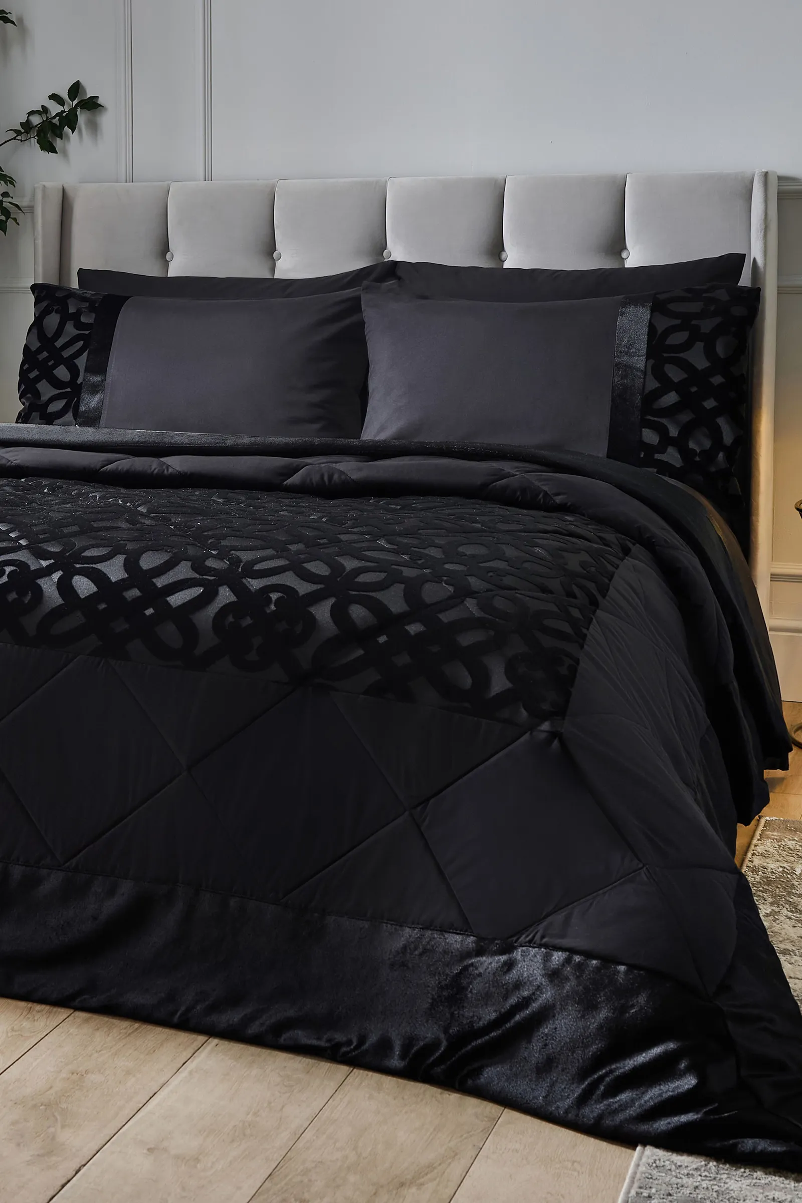 Catherine Lansfield 'Lattice Cut Velvet' Bedspread in Black