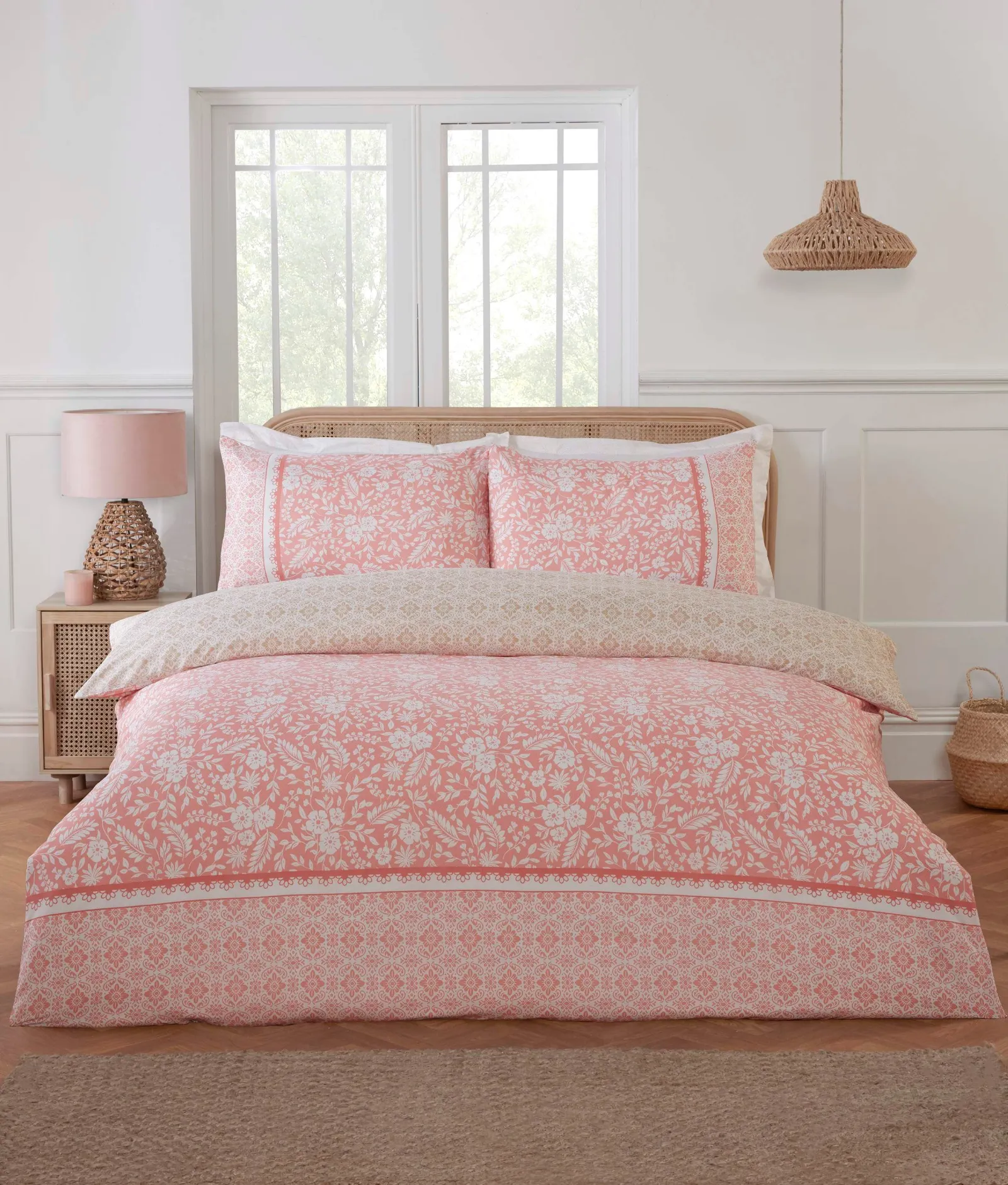 Rapport Home Eleanor Floral Geometric Reversible Duvet Cover Set with Pillowcase in Pink