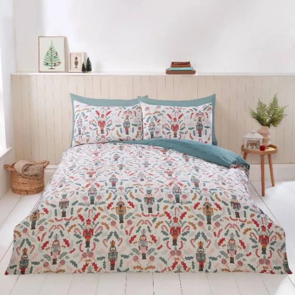 Rapport Home Nutcracker Microfibre Reversible Duvet Cover Set with Pillowcase
