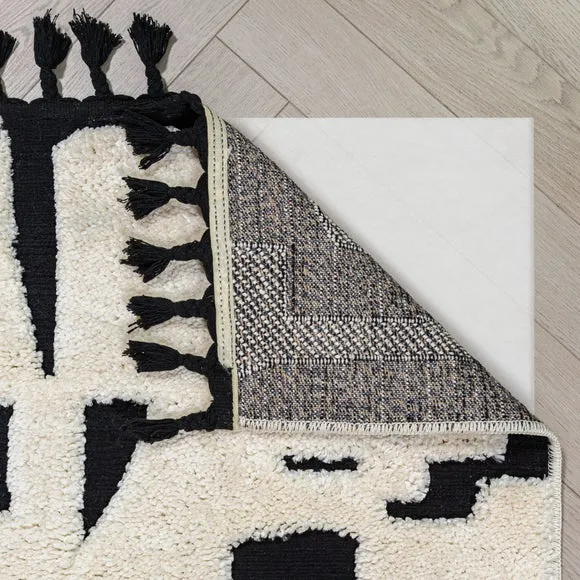 Madu Abstract Tasselled Rug 3