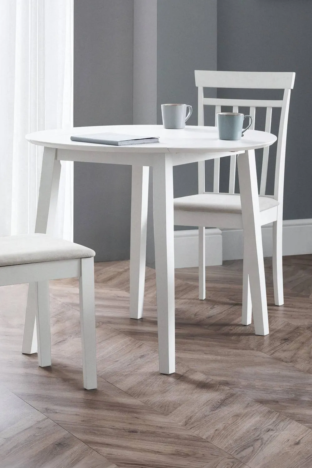 Julian Bowen Coast Round 2-4 Seater Drop Leaf Dining Table in White