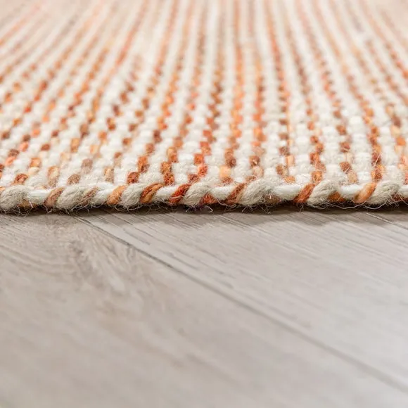 Tarn Chunky Wool Fringed Rug 4