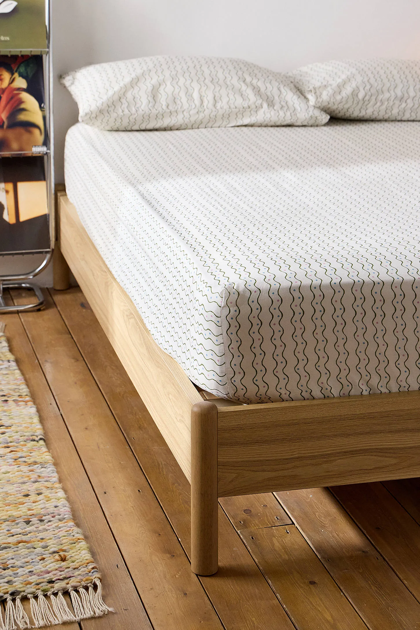 Wiggle Stripe Fitted Sheet & Pillowcase Set - Neutral 5