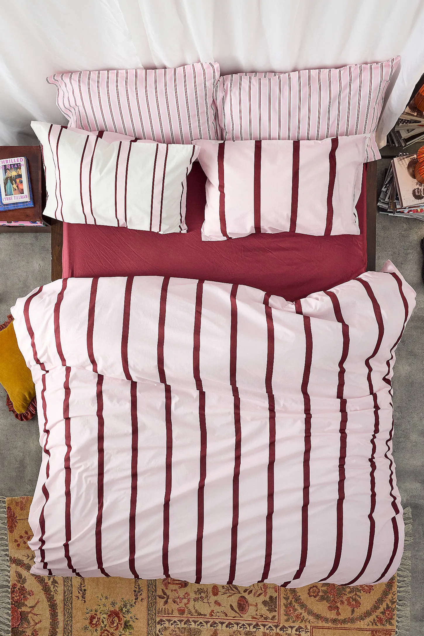 Pink Contrast Stripe Reversible Duvet Set - Pink 2