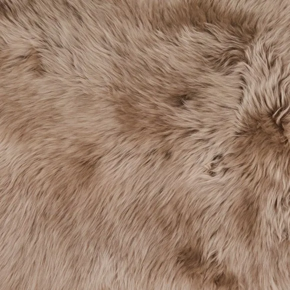 Double Pelt Sheepskin Rug 4