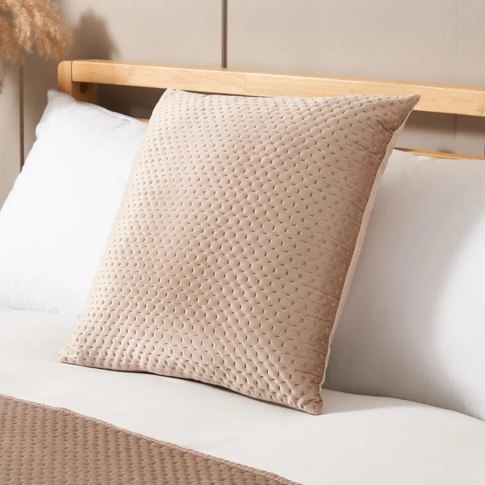 Liso Cushion, Natural