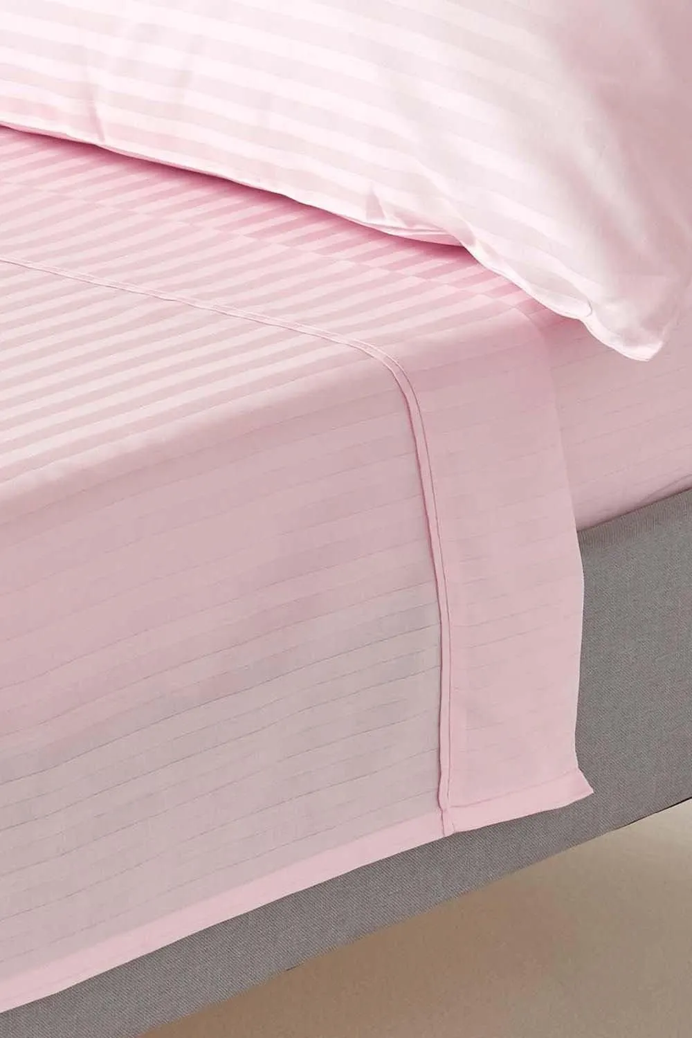 Homescapes Egyptian Cotton Satin Stripe Flat Sheet 330 Thread Count in Pink 1