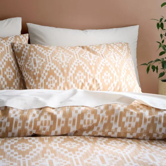 Syrah Ikat 100% Cotton Duvet Cover and Pillowcase Set 2