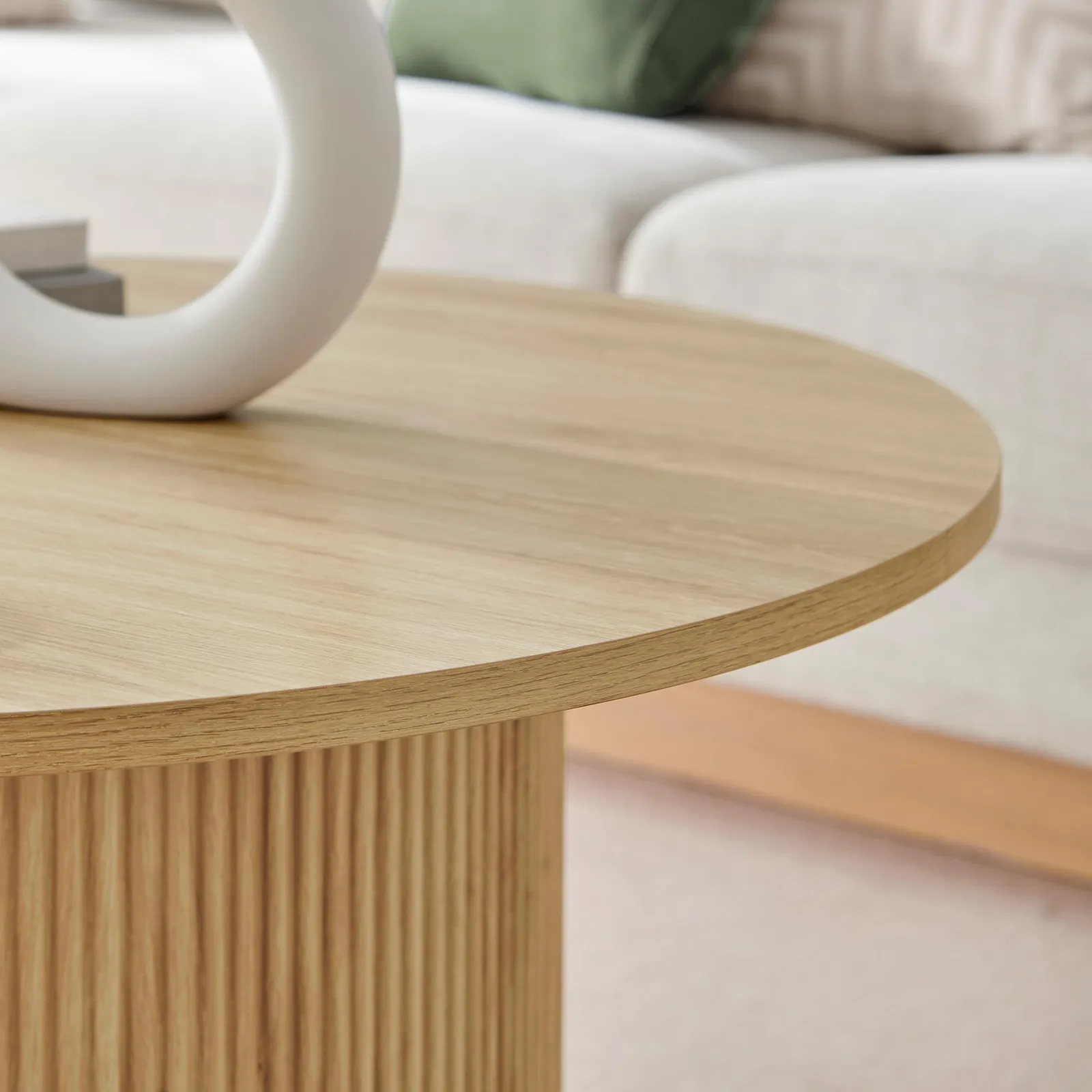FurnitureboxUK Penrose Round Wooden Pedestal Coffee Table in Light Oak 5