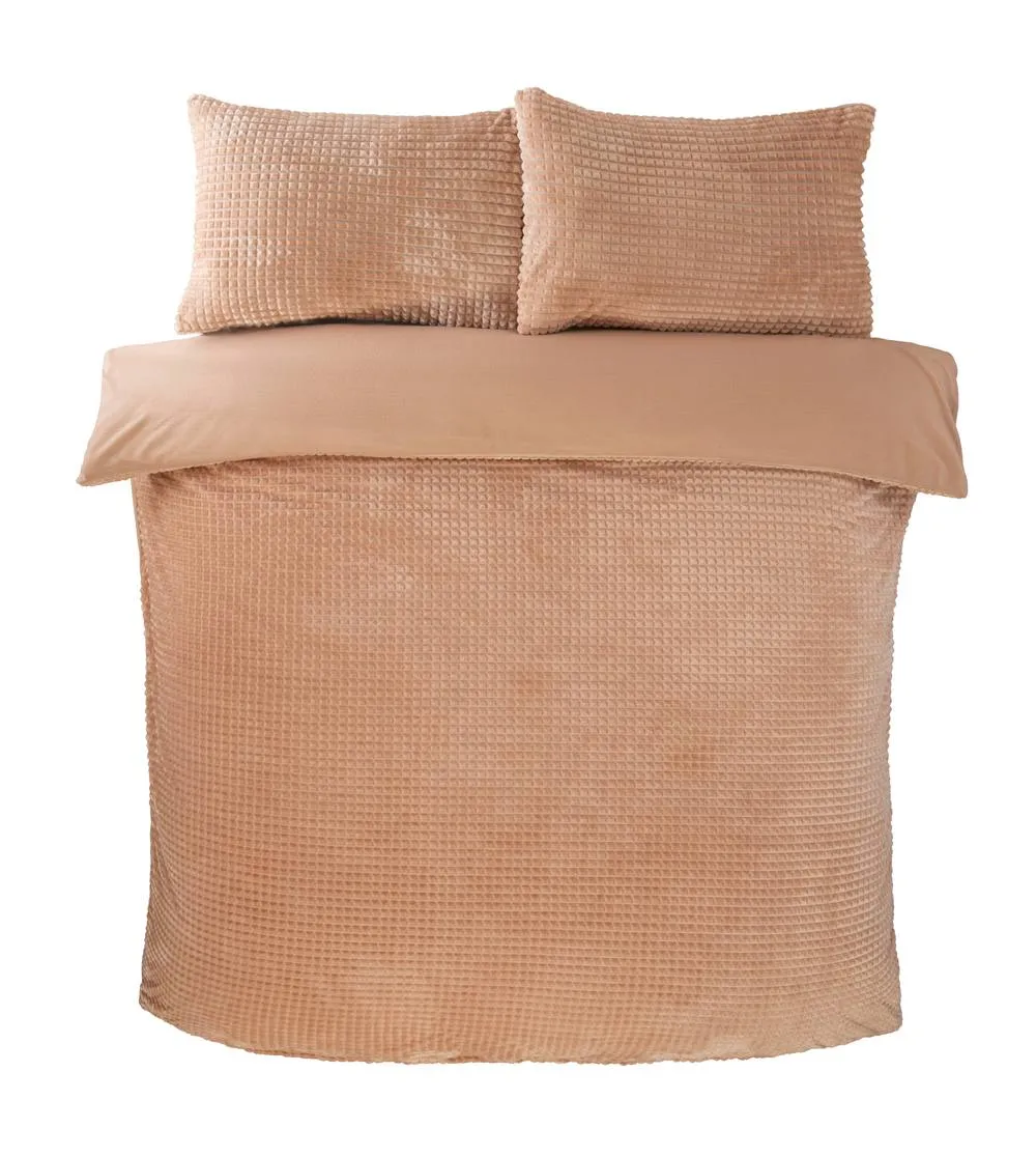 Rapport Home Luxury Waffle Teddy Polyester Fleece Duvet Cover Set with Pillowcase in Beige 3