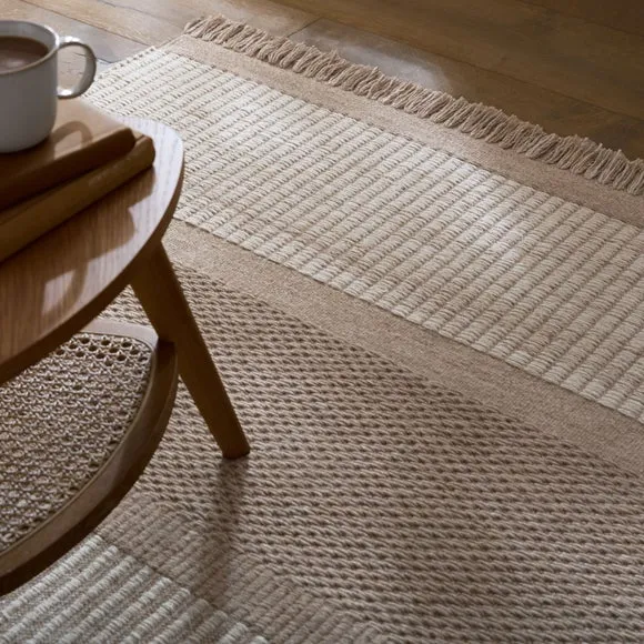 Caro Wool Rug 6