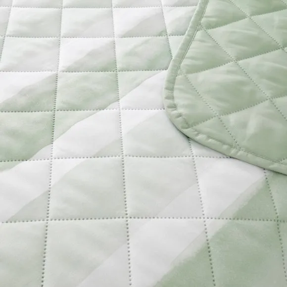 Pinsonic Stripe Bedspread 150cm x 200cm 2