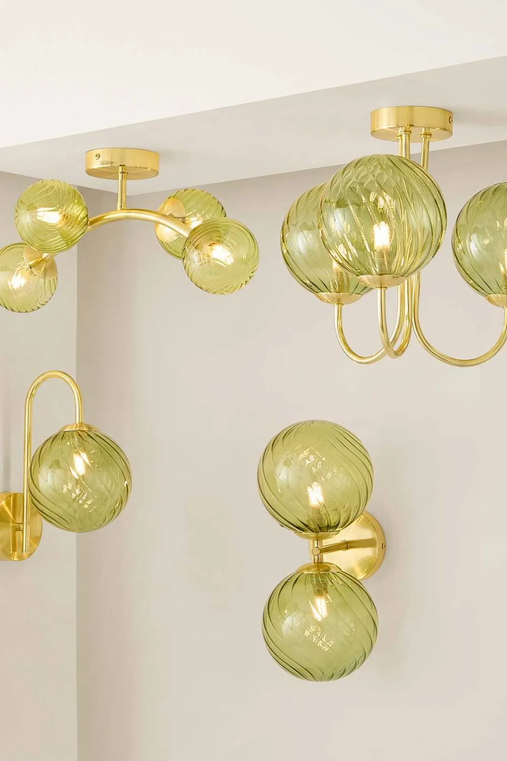 ValueLights Sydney 2 Way Up Down Glass Swirl Shades Wall Light in Gold 6