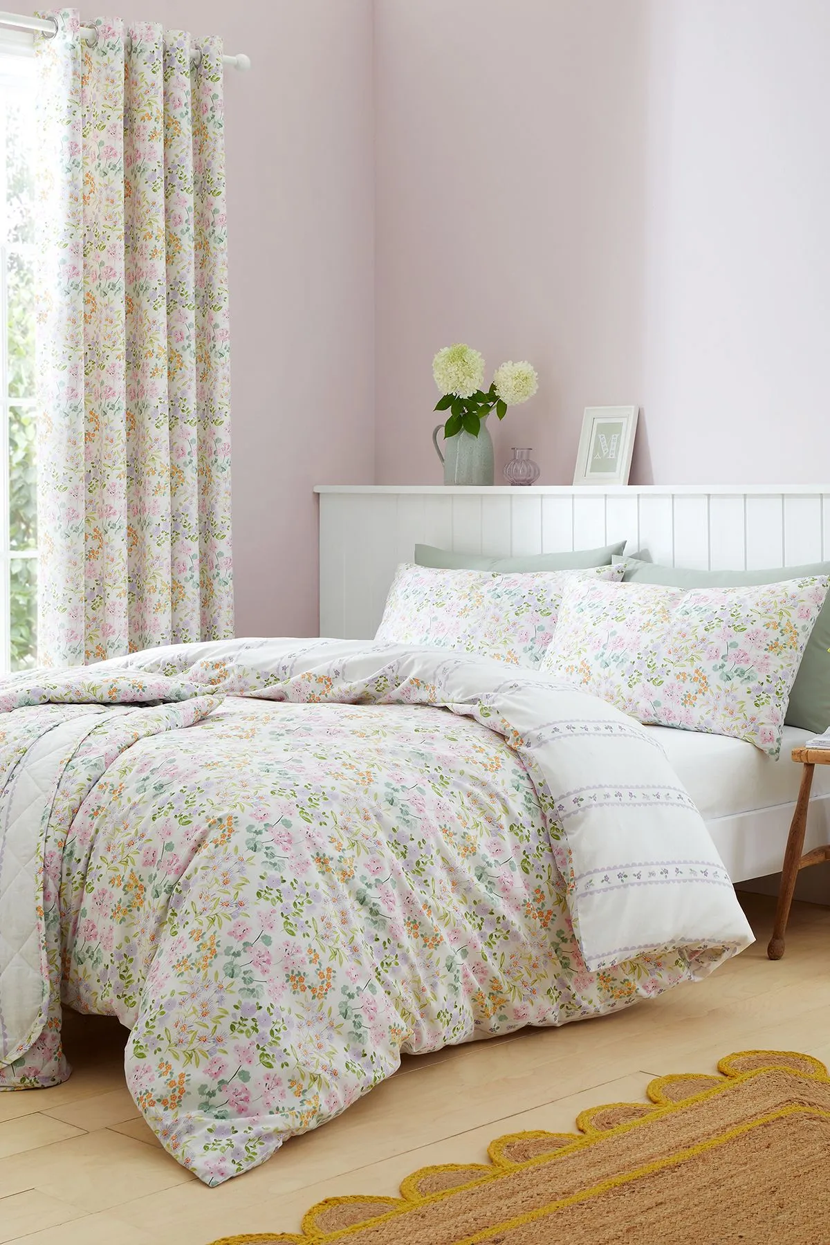 Dreams & Drapes 'Edith' Easy Care Ditsy Floral Print Duvet Cover Set in Lilac 4