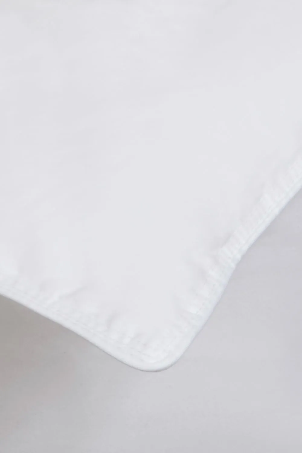 BHS 13.5 Tog Goose Feather & Down Duvet in White 4