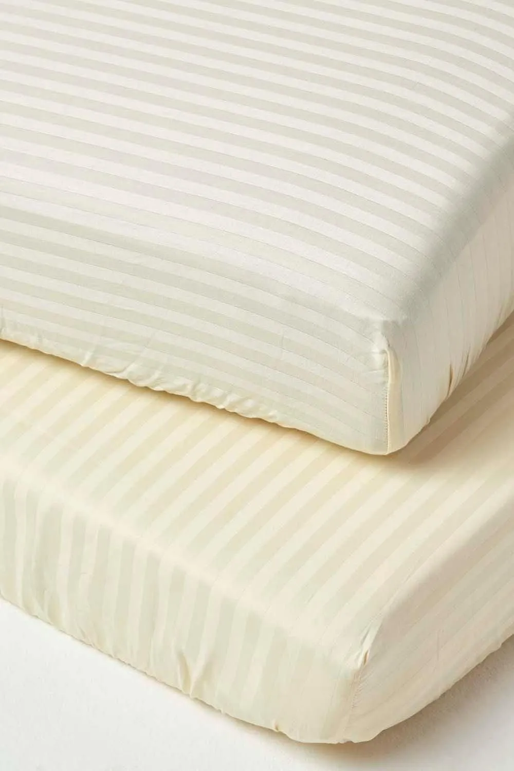 Homescapes Cotton Stripe Fitted Cot Sheets 330 Thread Count, 2 Pack in Yellow