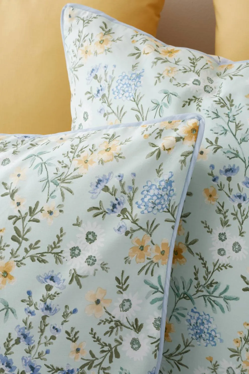 Bianca 'Ditsy Floral' 200 Thread Count Cotton Reversible Duvet Cover Set in Green 4
