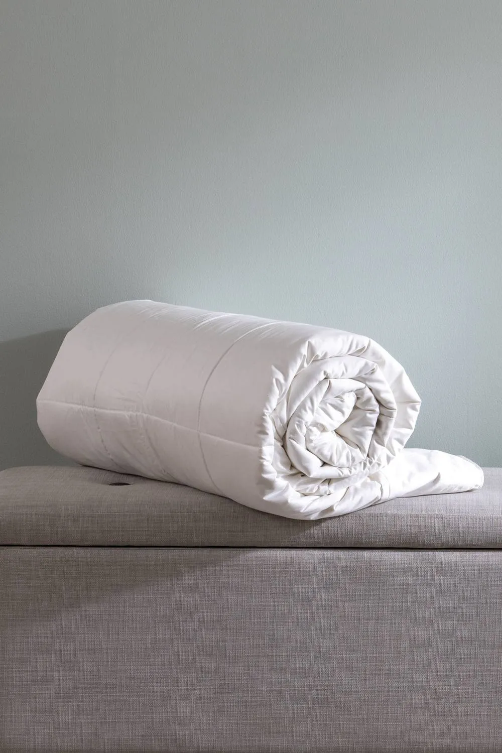 Soak&Sleep Spring/Autumn Warmth Pure Silk Duvet in White 1