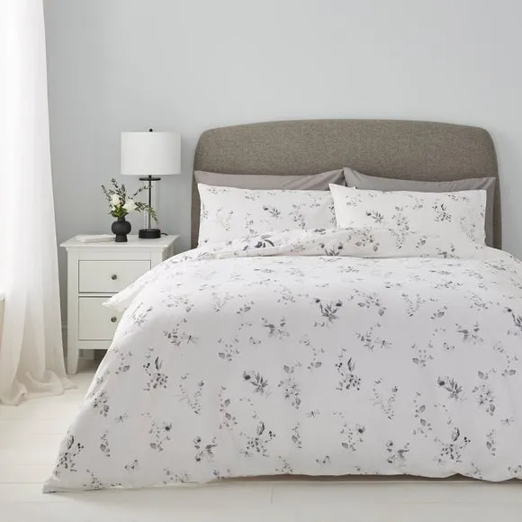 Nola Floral Duvet Cover and Pillowcase Set 3