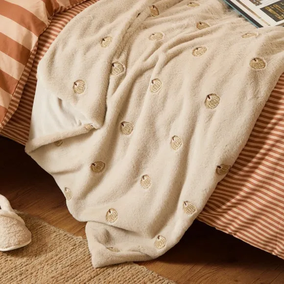 Furn. Autumn Pumpkins Throw Blanket 130cm x 180cm 3