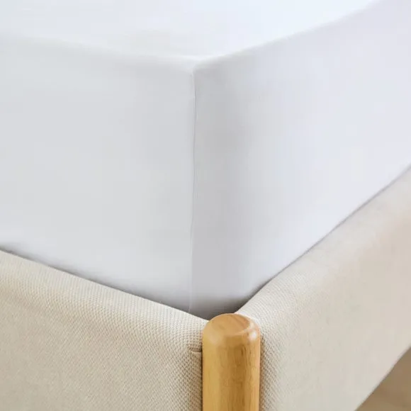 Soft and Easycare 28cm Fitted Sheet 3