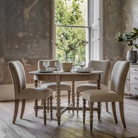 Cedar and Sage Boden 4-6 Seater Round Extendable Dining Table