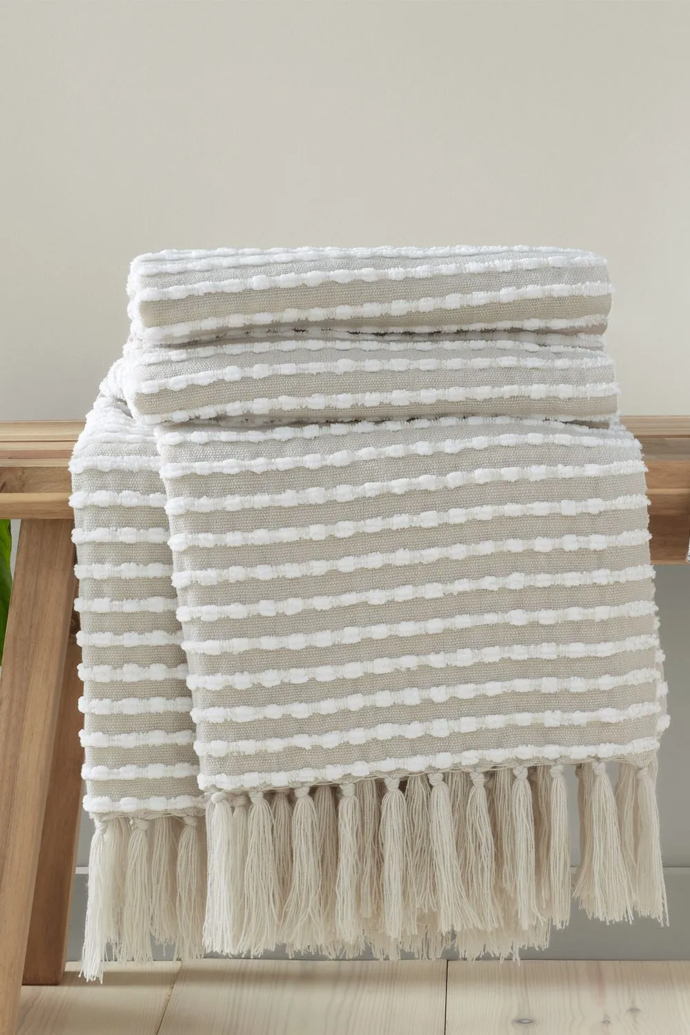 Catherine Lansfield 'Stab Stitch' Blanket Throw in Natural