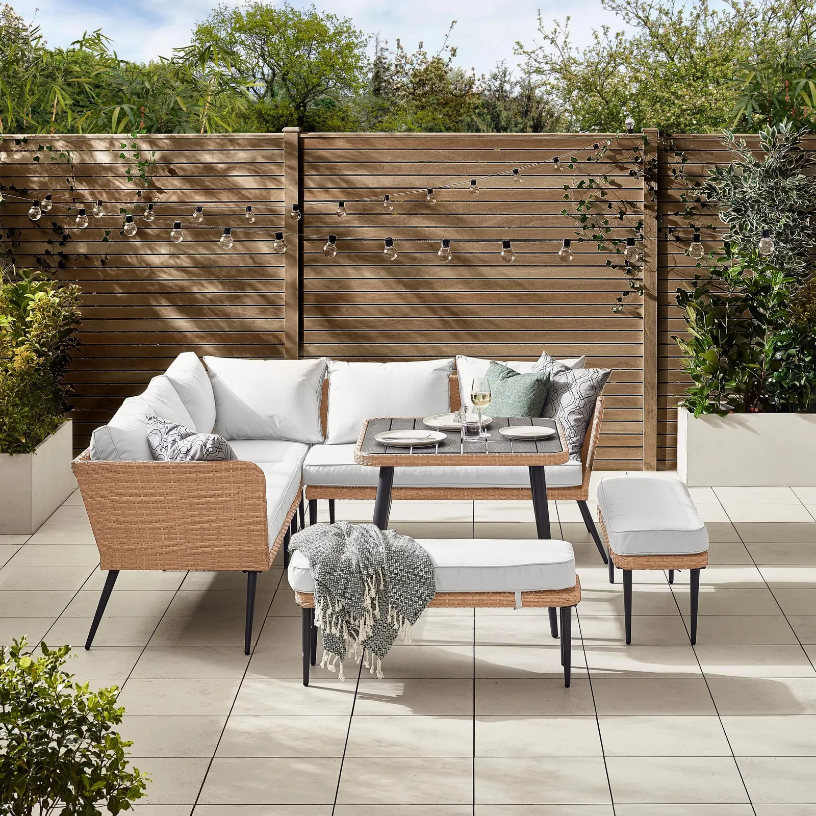 FurnitureboxUK Seychelles 9 Seater Outdoor Garden Sofa Set - PE Rattan & Wood Effect Garden Sofa & Table - 5 Seater Corner Sofa, 2 benches, Garden 2