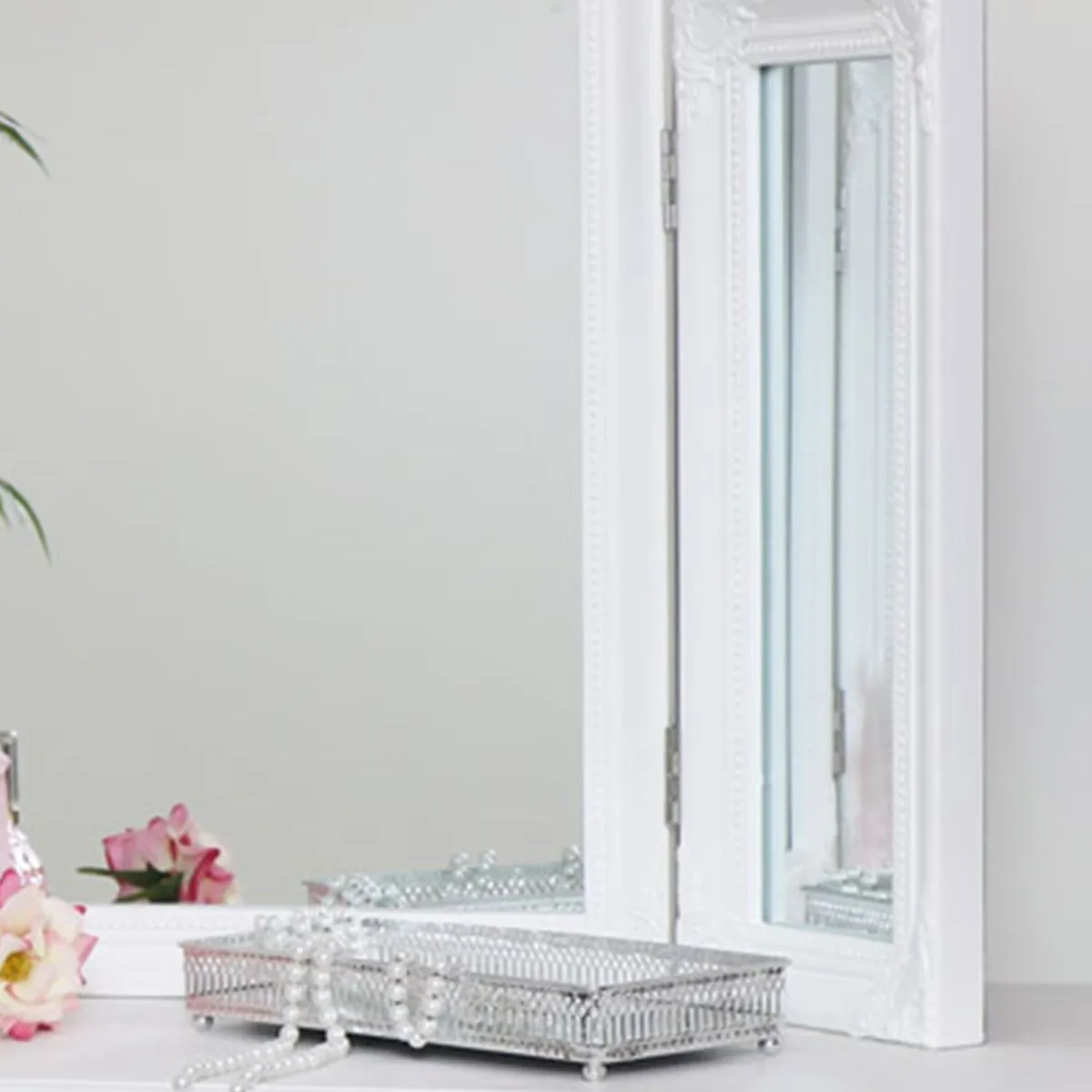 Melody Maison Ornate White Vintage Triple Dressing Table Mirror - 55cm X 74cm 6