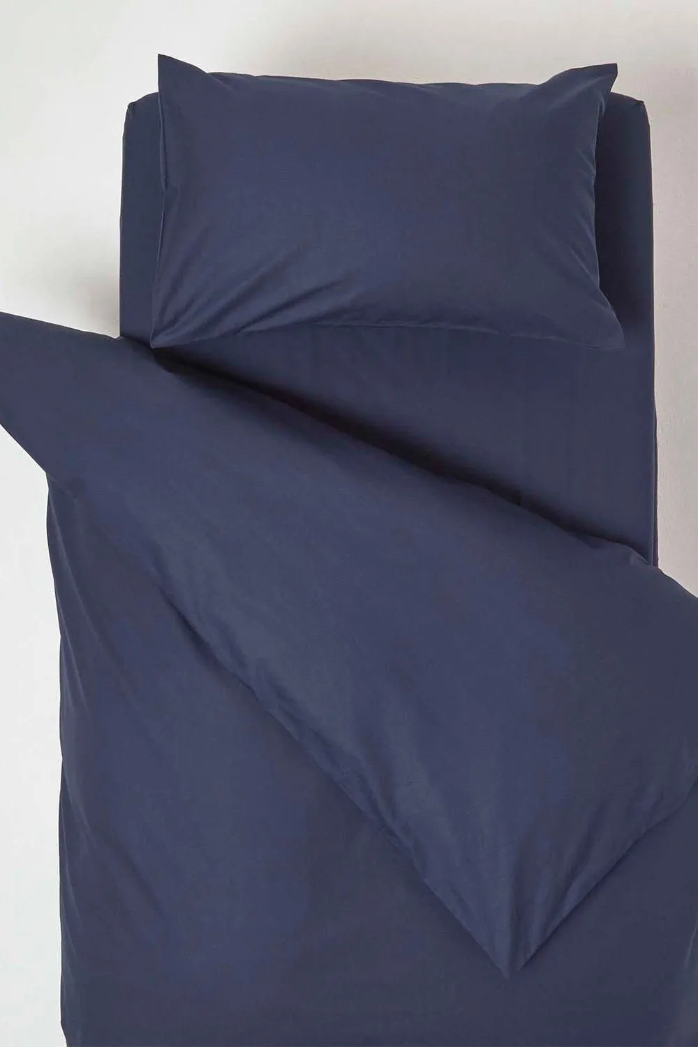 Homescapes Cotton Cot Bed Duvet Cover Set 200 Thread Count in Navy 1
