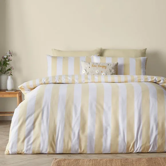 Catherine Lansfield Cove Stripe Duvet Cover and Pillowcase Set 1