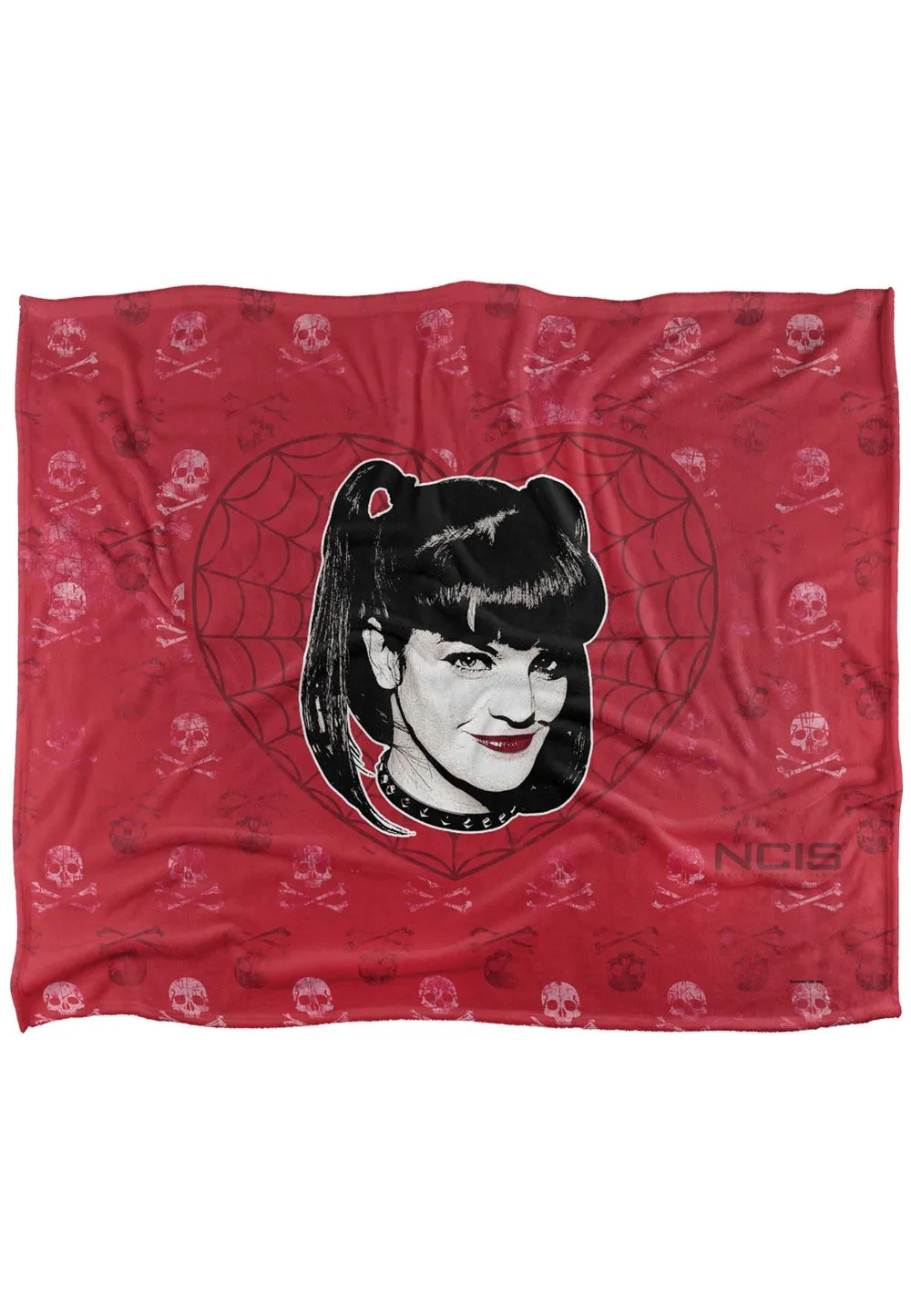 ViacomCBS/Nickelodeon NCIS Abby Heart Silky Touch Super Soft Throw Blanket 152 X 127 cm in White