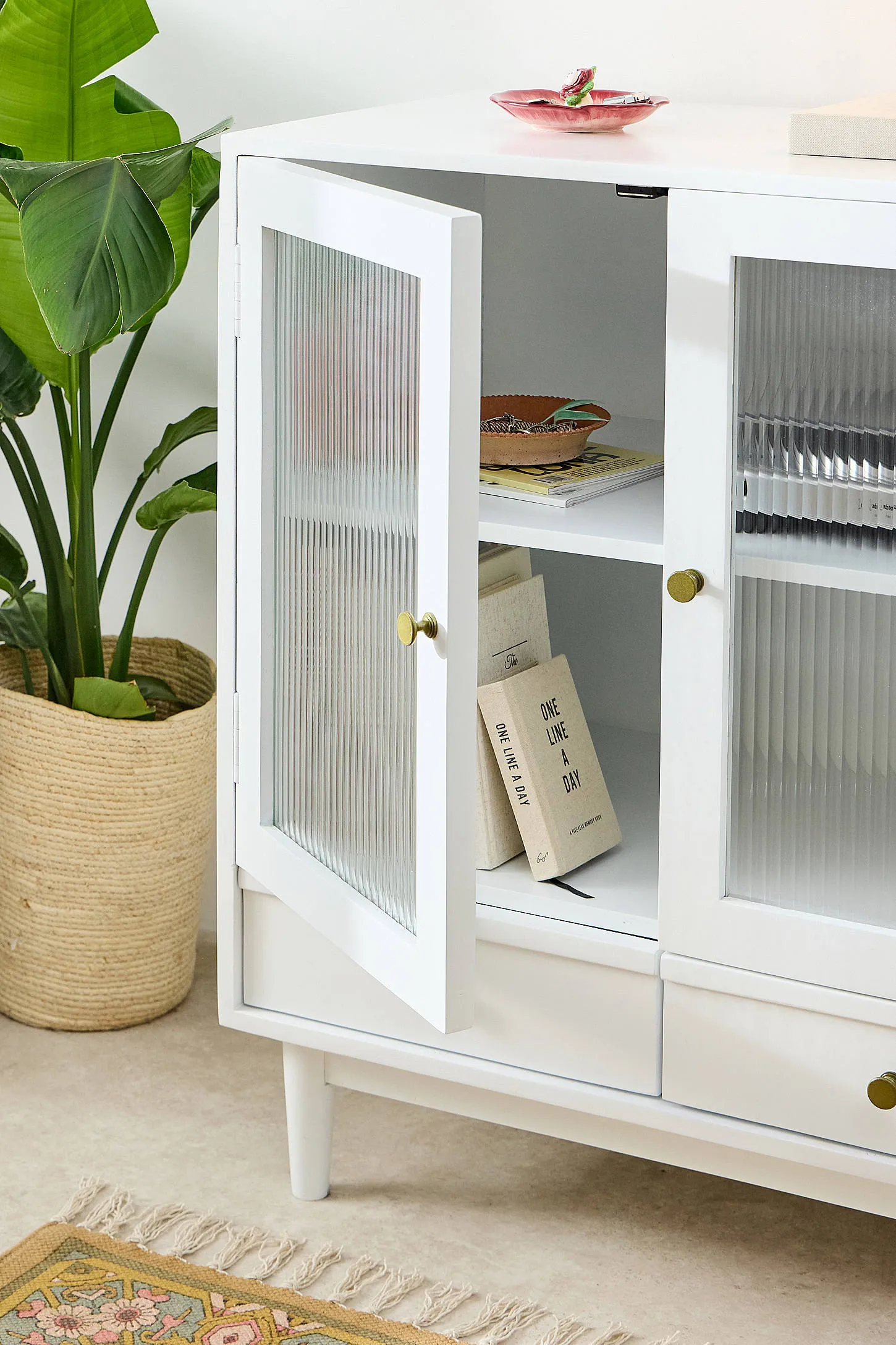 Marlo Cabinet - White 3