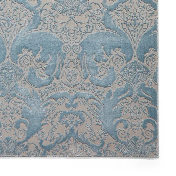Laurence Llewelyn Bowen Imperial Rug 2