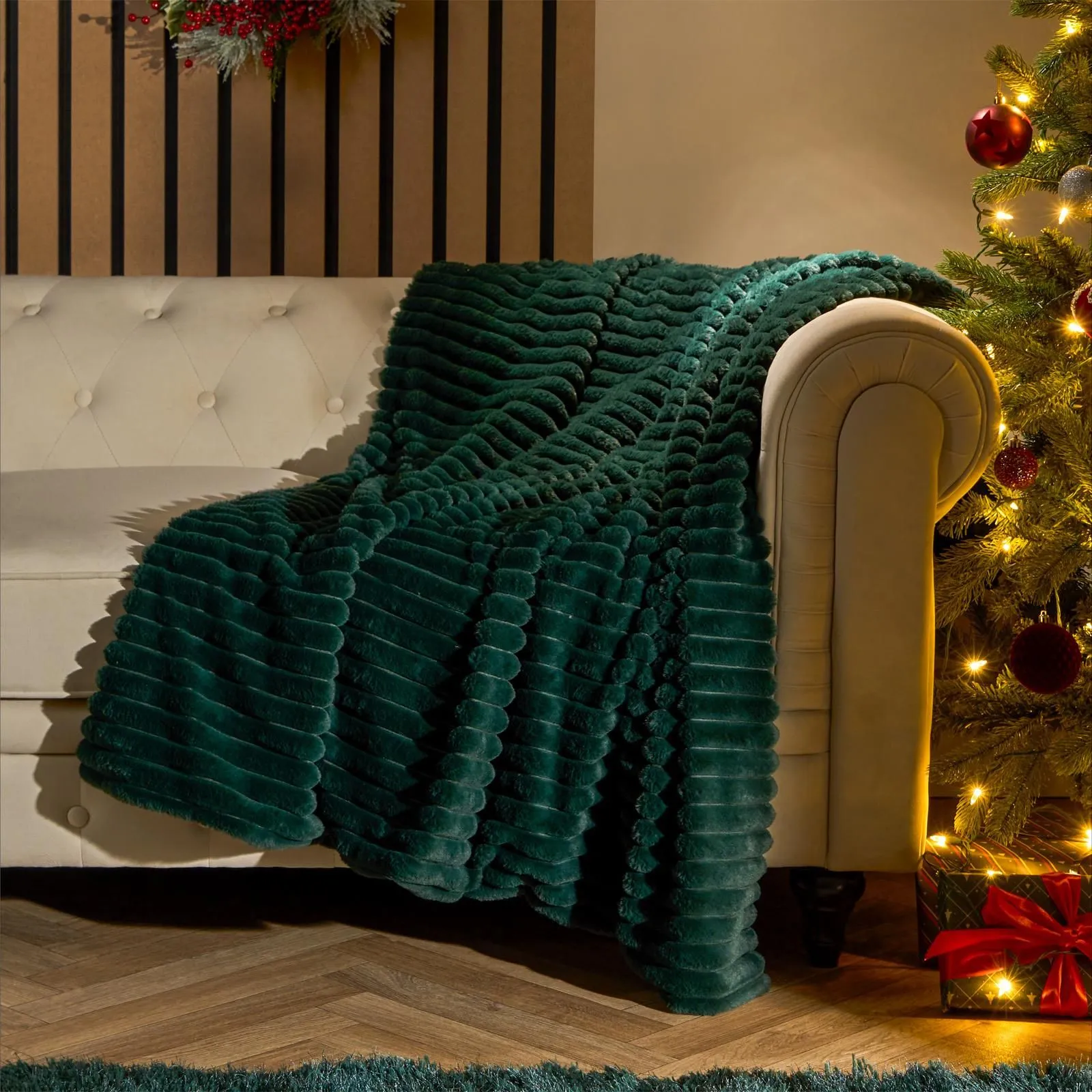 OHS Faux Fur Ribbed Fleece Throw Over Bed Blanket Winter Warm Supersoft in Dark Green