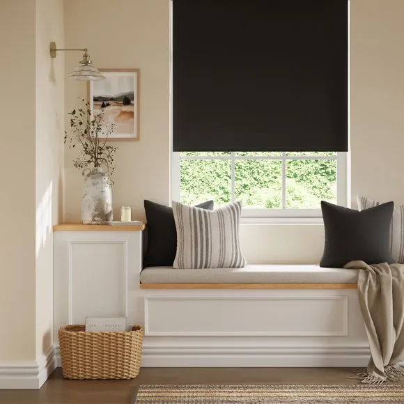 Luna Blackout Roller Blind 1