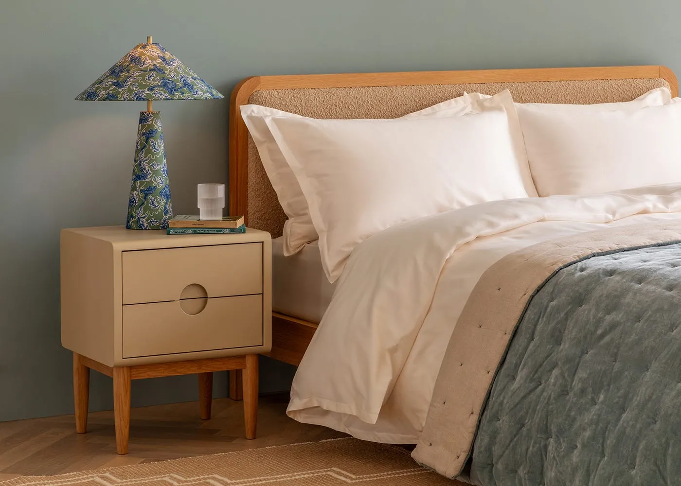 Heal's 400TC Egyptian Cotton Sateen Luxe Cream Deep Fitted Sheet Single 3