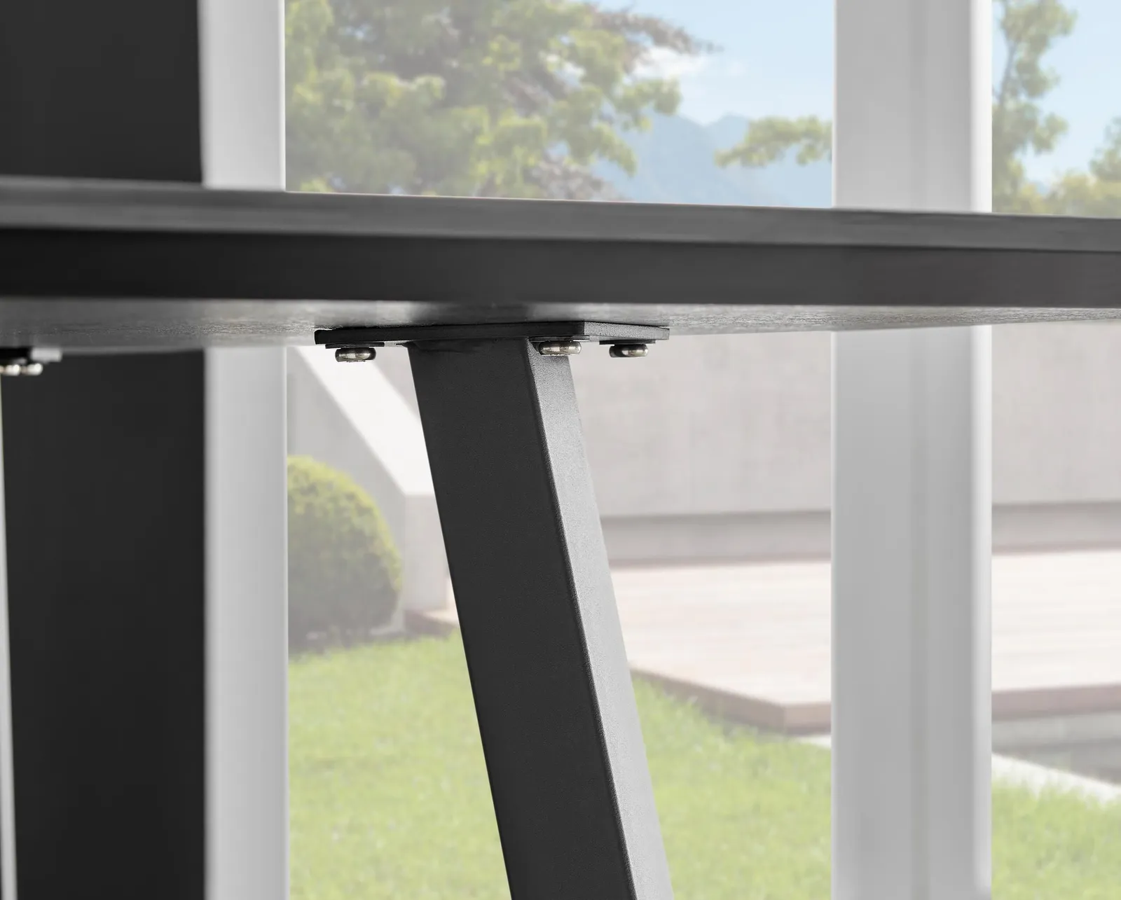 FurnitureboxUK Carson White Marble Effect Dining Table & 4 Pesaro Black Leg Chairs in Navy 6