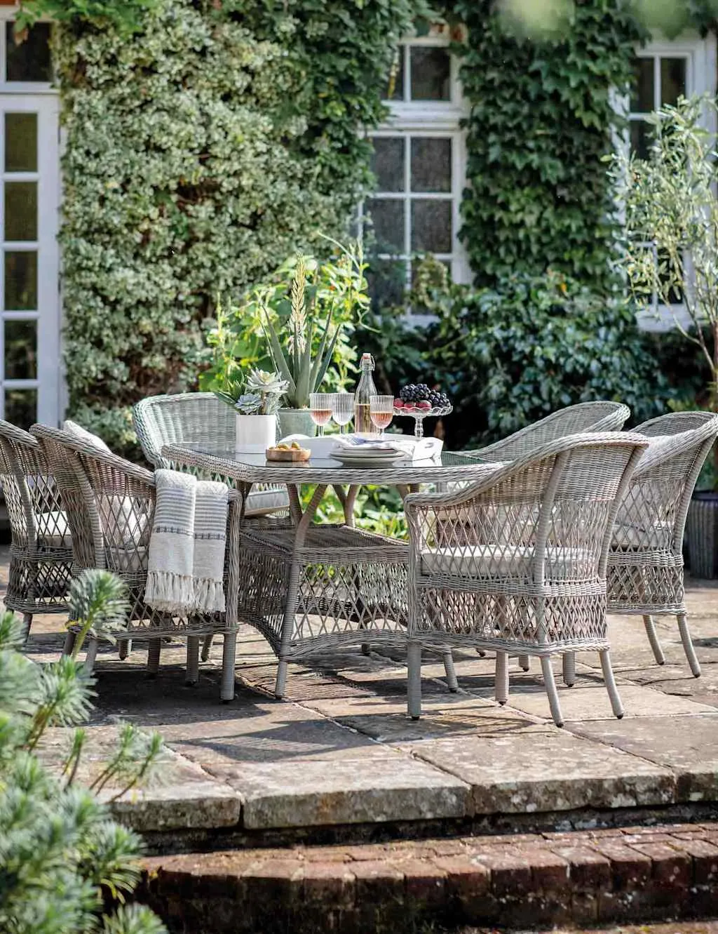 Gallery Direct Menton 6 Seater Oval Garden Table and Chairs Grey