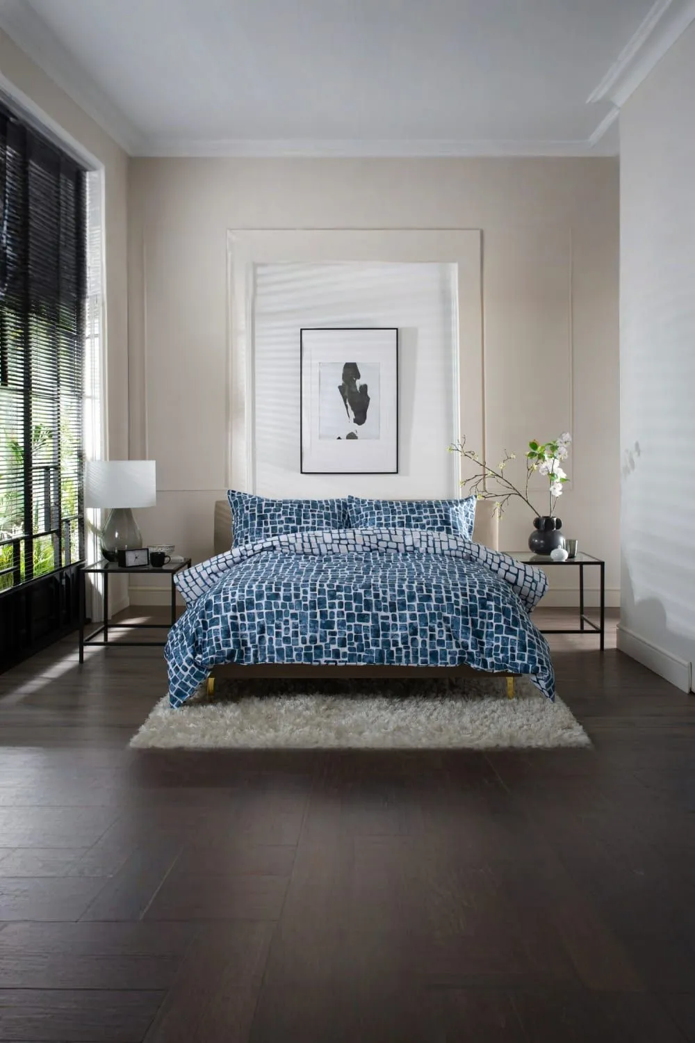The Lyndon Company Tulle Extrasoft 100% Cotton Breathable Duvet Cover Set in Navy 1