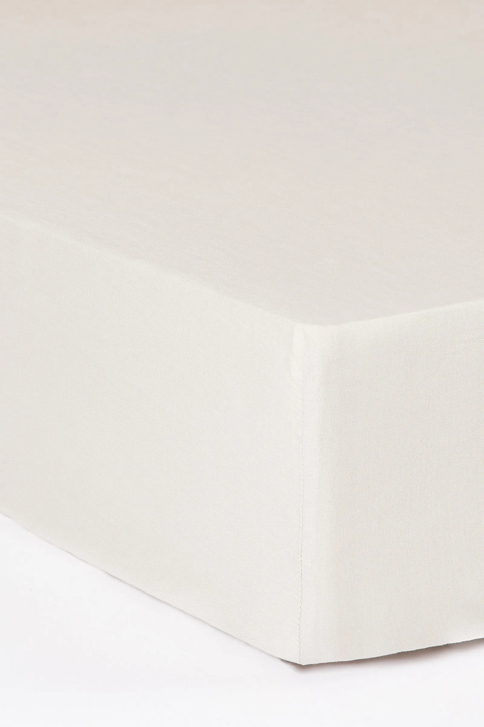 Cotton Rich King Fitted Sheet