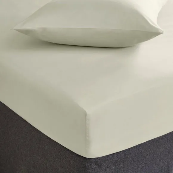 Fogarty Soft Touch Fitted Sheet 1