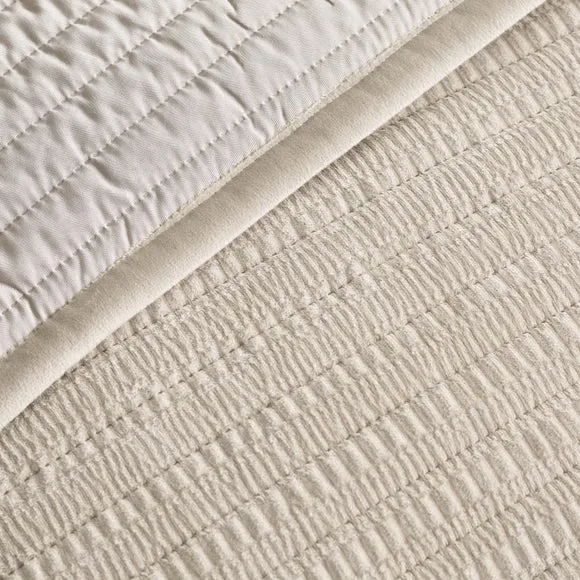 Catherine Lansfield Velvet Pinsonic Bedspread 2