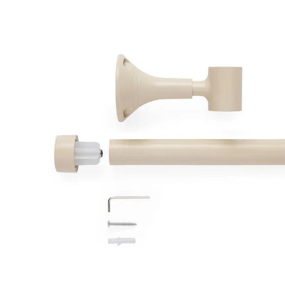 Trinity Metal Bay Curtain Pole 2