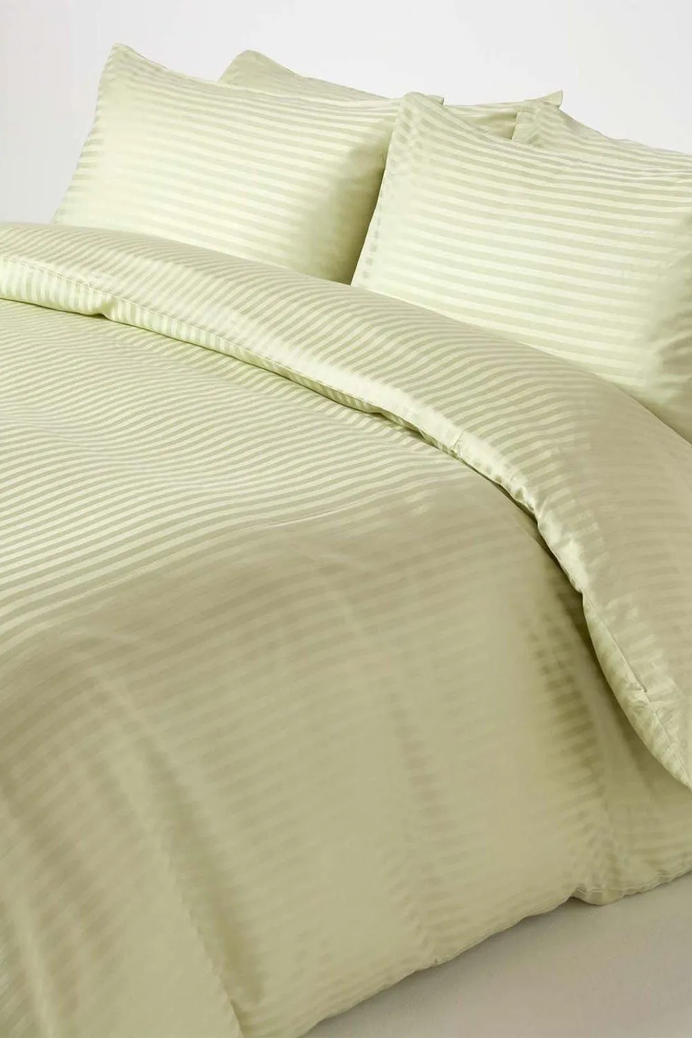 Homescapes Egyptian Cotton Stripe Duvet Cover & Pillowcase 330 TC in Green 1